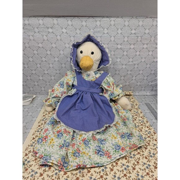 Handmade Vintage Stuffed Sitting Goose Chicken Bird in Old Clothing Bonnet READ - Picture 1 of 11